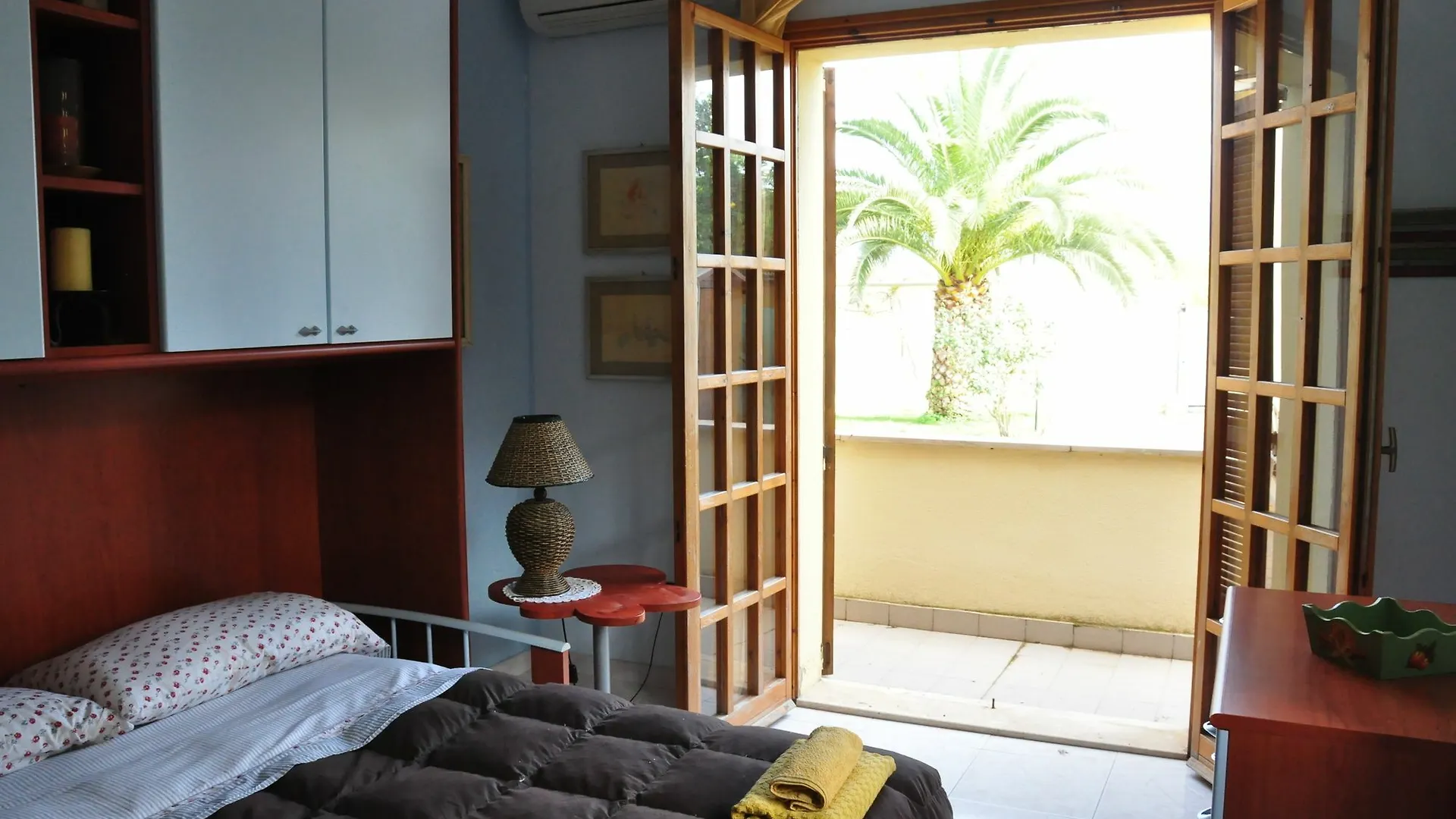 Bed and Breakfast I Gerani Quartu SantʼElena Bed & Breakfast